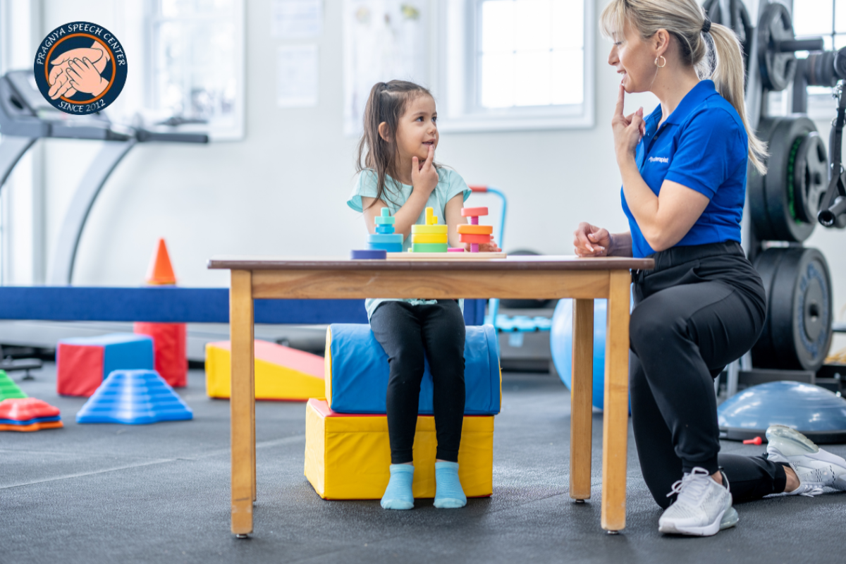 Speech therapy of toddlers helping early language and communication development